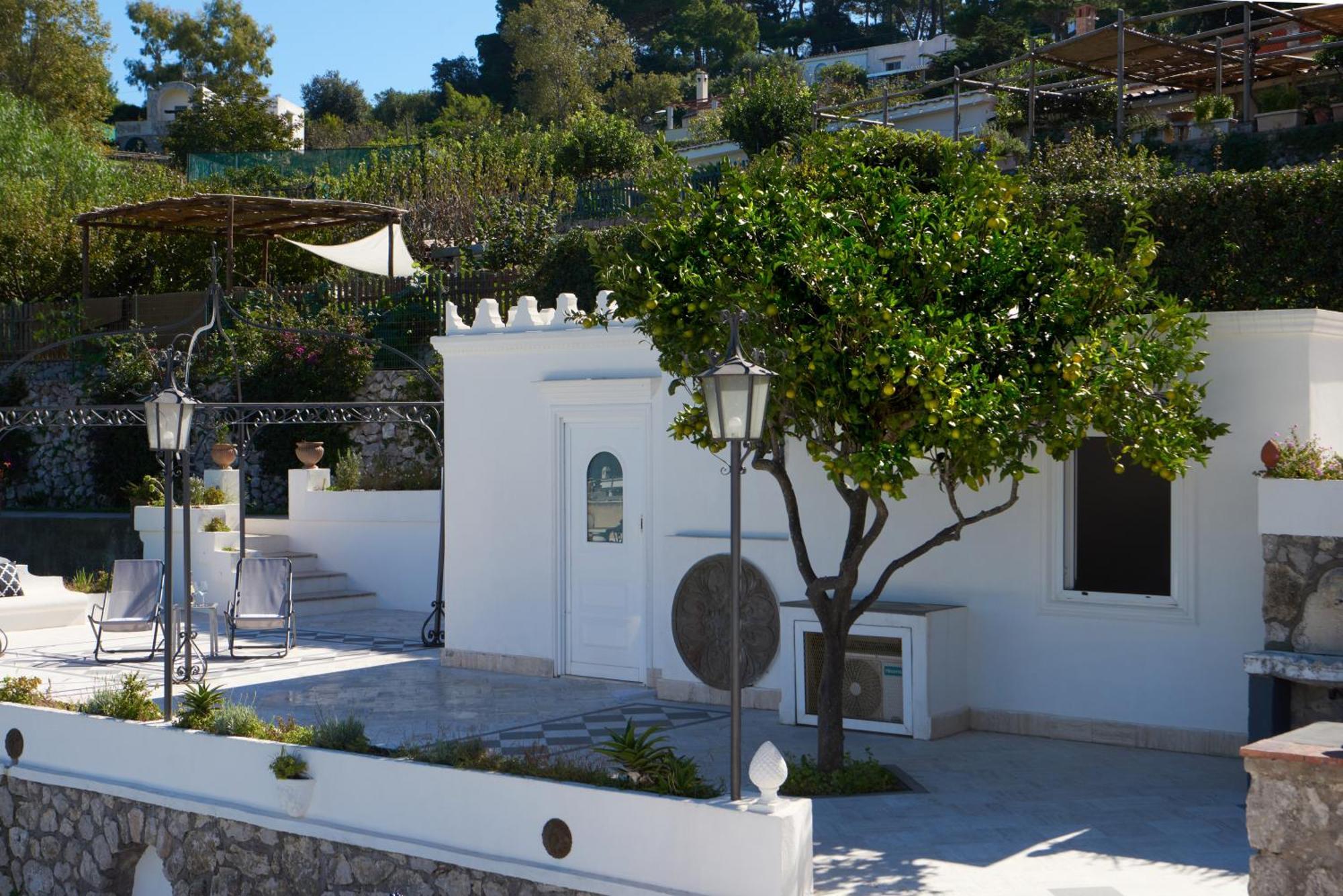 La Casa Dei Merli กาปรี ภายนอก รูปภาพ