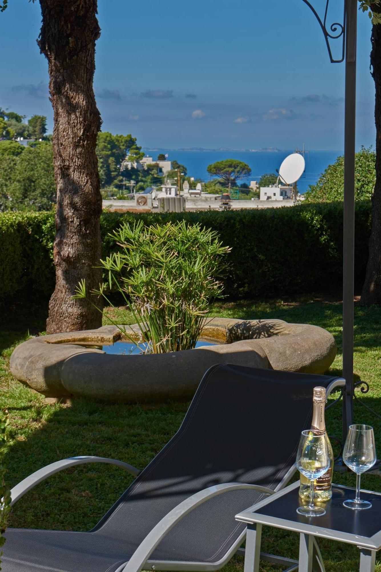 La Casa Dei Merli กาปรี ภายนอก รูปภาพ